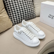 Alexander Mcqueen Low Shoes